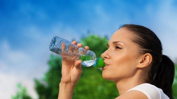 Hal Kesehatan Jika Kamu Rutin Minhum Air Putih Untuk Setiap Hari!