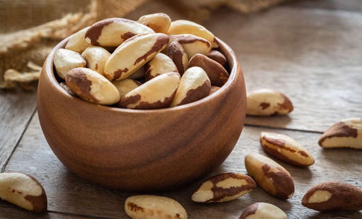 Beberapa manfaat dari kacang brazil untuk kesehatan